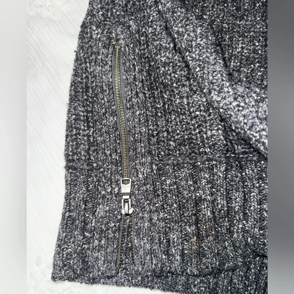 Banana Republic Heritage Collection Men's Knit Sweater heather grey size Large